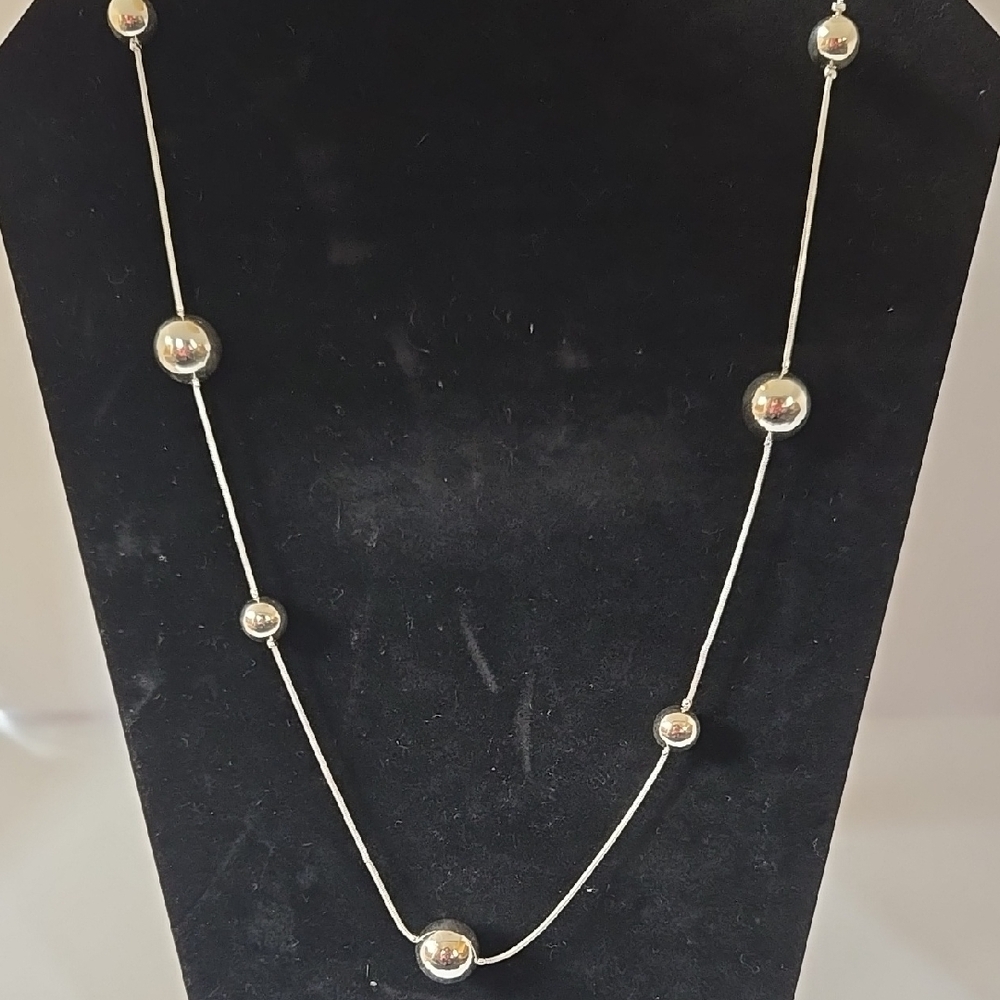 Elegant Silver Beaded Necklace